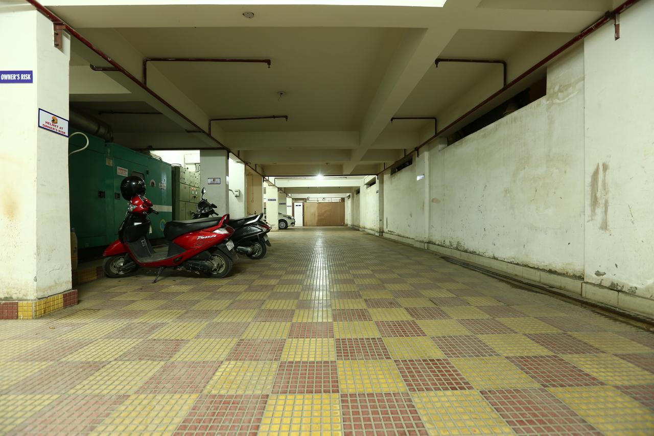Hotel Sj International Guwahati Luaran gambar